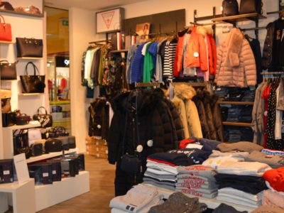 sklep Pepe Jeans-Guess-04